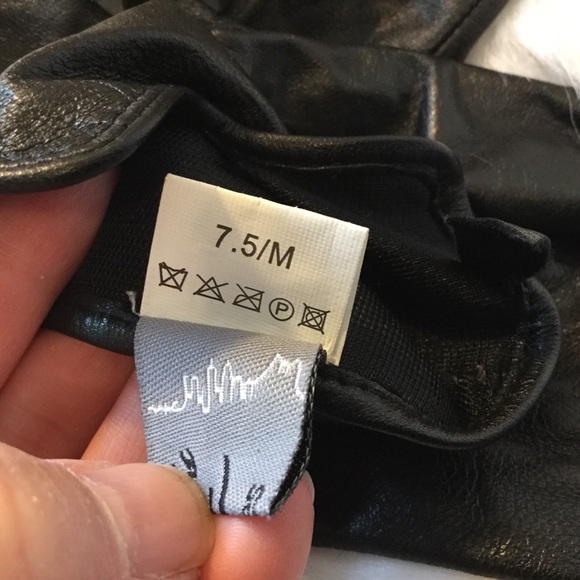 renee’s NYC Accessories Womens Leather Embellished Driving Gloves 75m